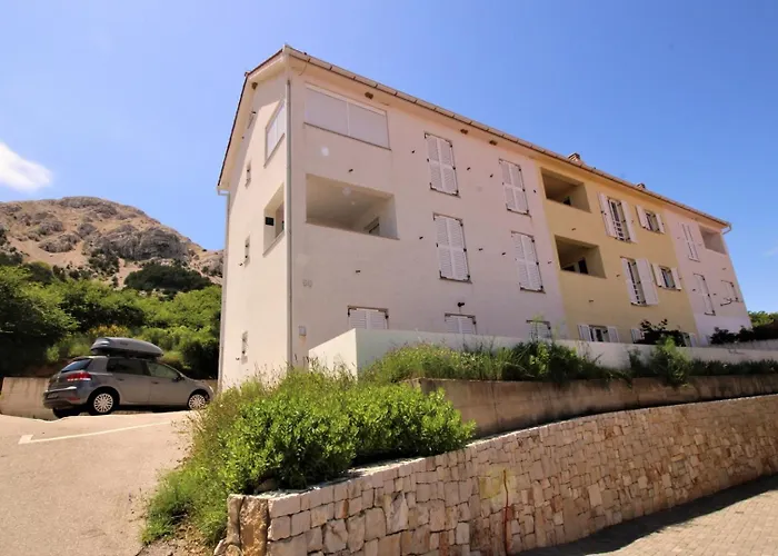 Apartments Limun Zarok