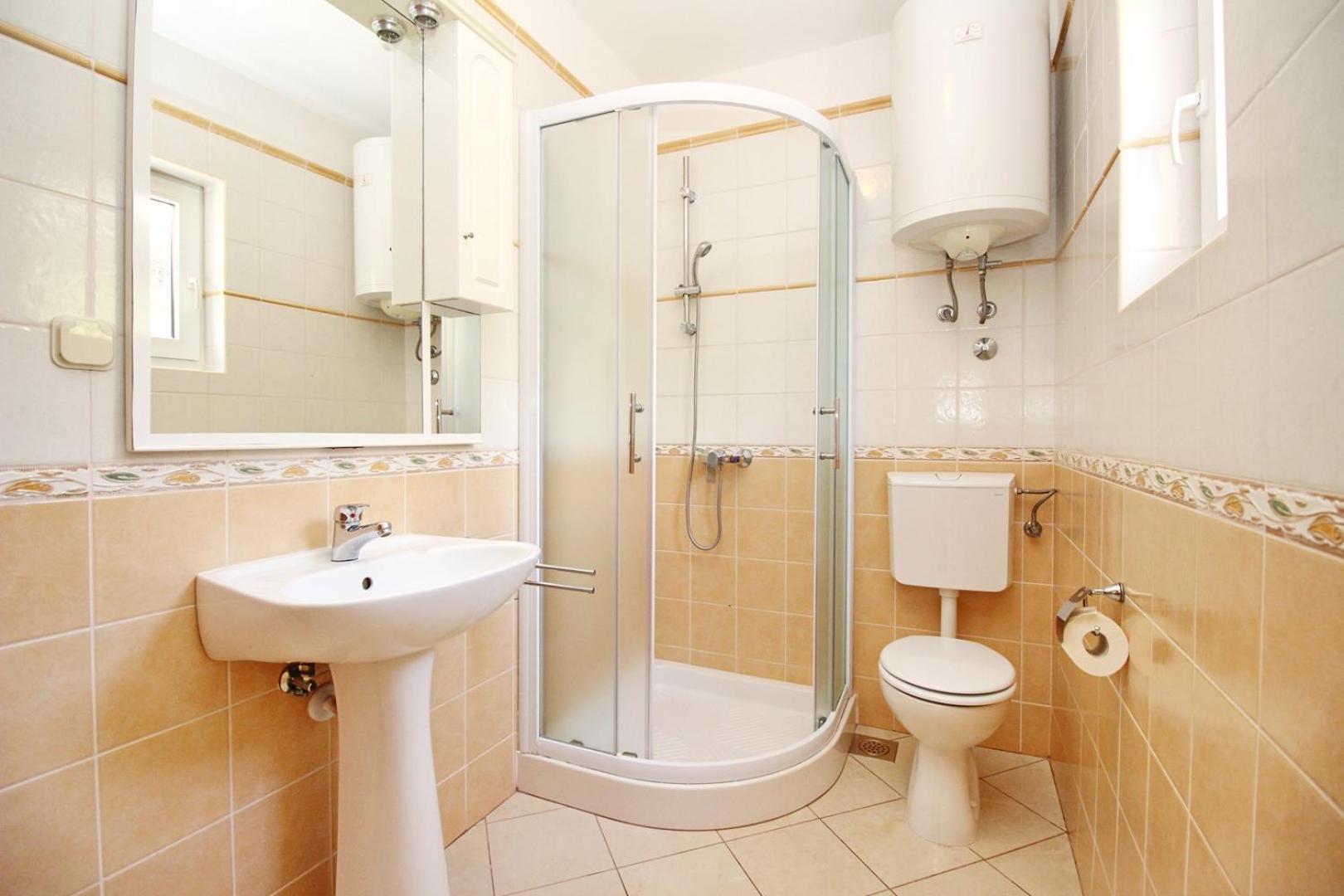 Limun Zarok Guest house Baska (Krk)