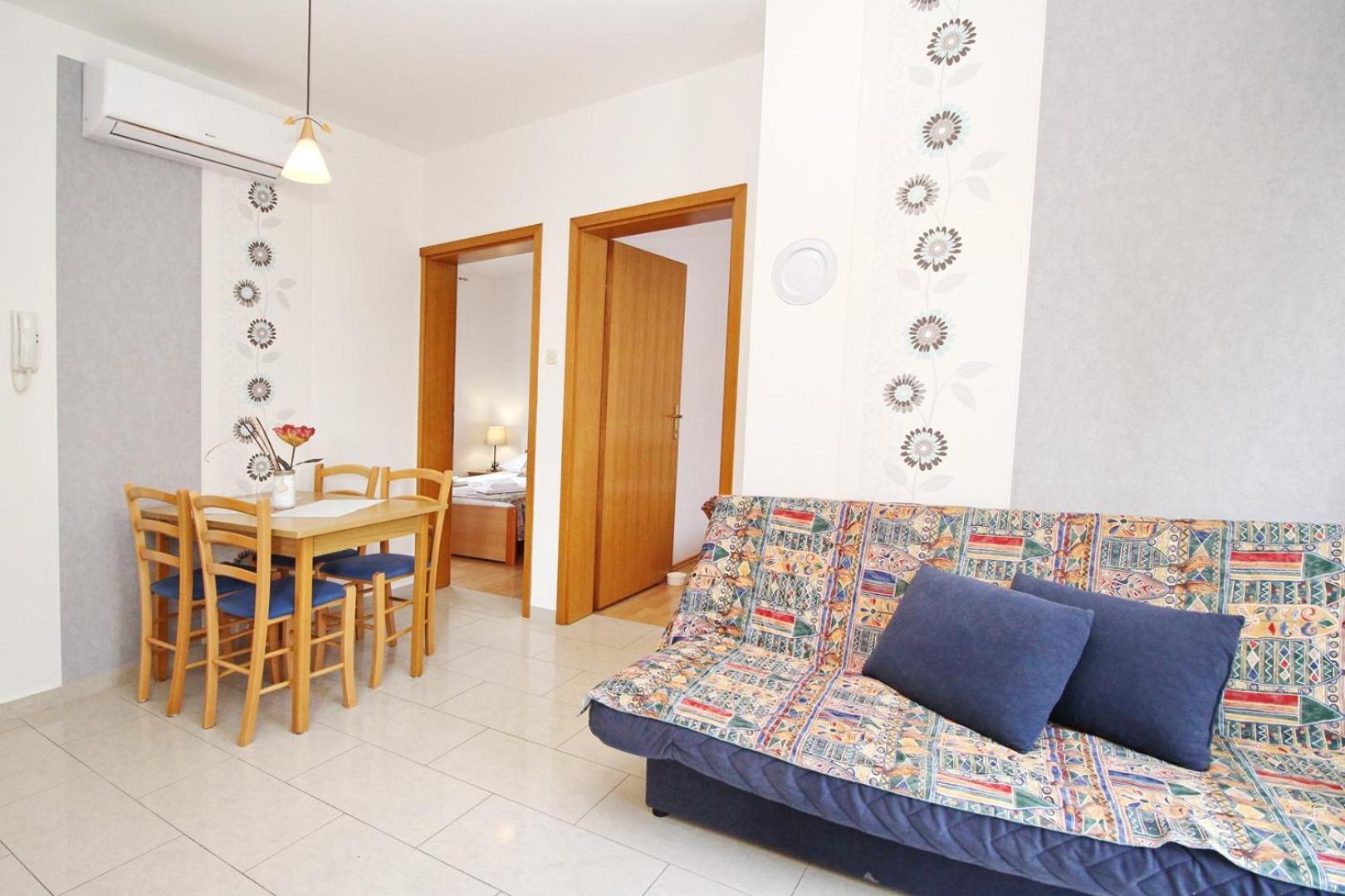 Guest house Limun Zarok Baska (Krk)